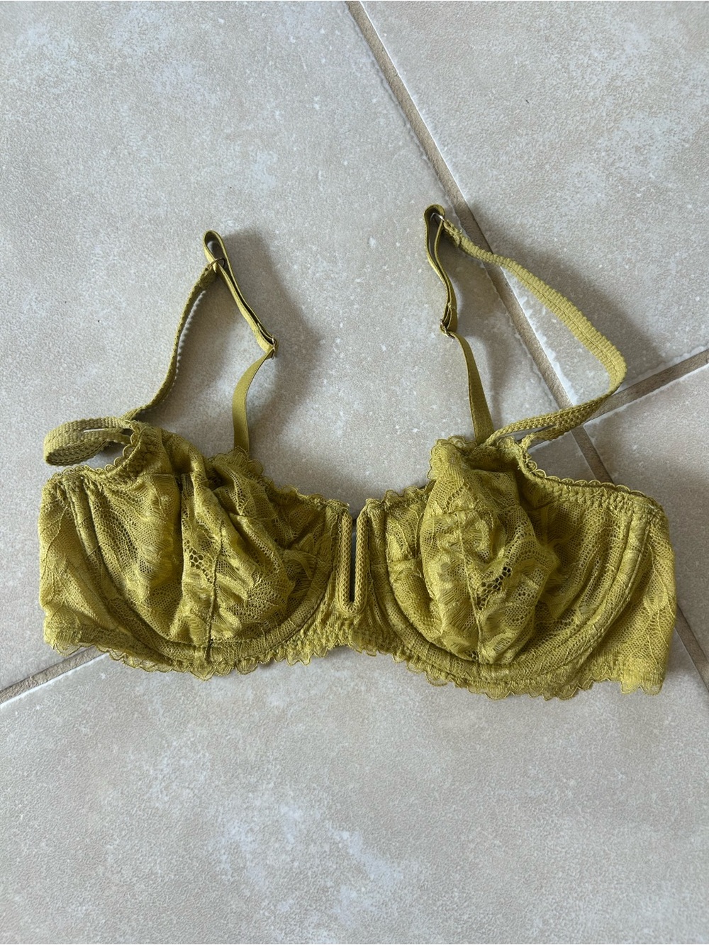 Auden Olive Lace Underwire Bra